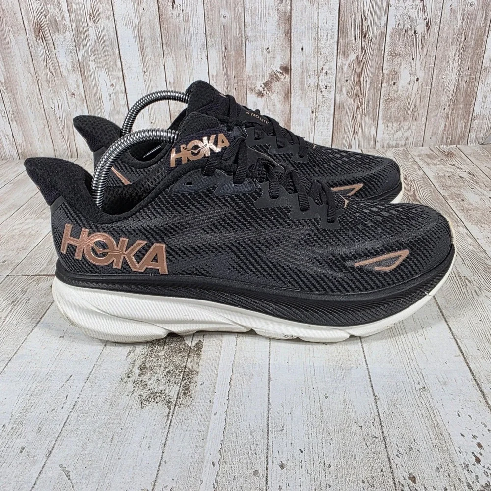 Hoka Clifton 9 Womens 9.5B Black Rose Gold Running Shoes 1127896-BRGL Sneaker